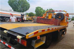 襄阳区附近拖车电话号码服务